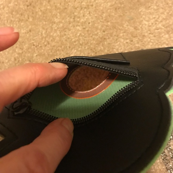 October Love - Picture 2 of 3